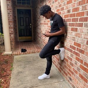 Meet your Posher, Kameron